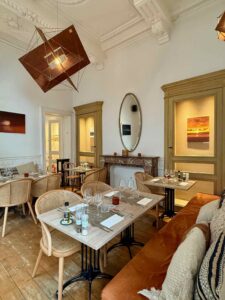 Charleroi-restaurant-Papilles-et-Pupilles-salle