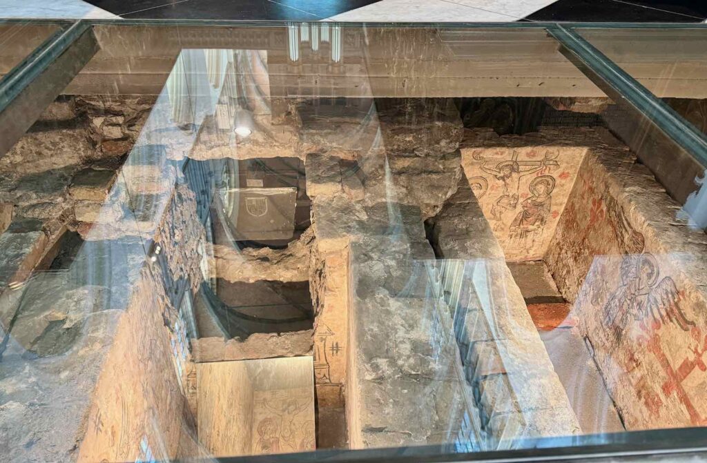 Bruges-balade-Maîtres-flamands-eglise-Notre-Dame-tombeaux-Marie-de-Bourgogne-cercueil