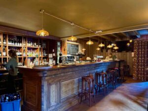 Taverne-Grenouille-bar