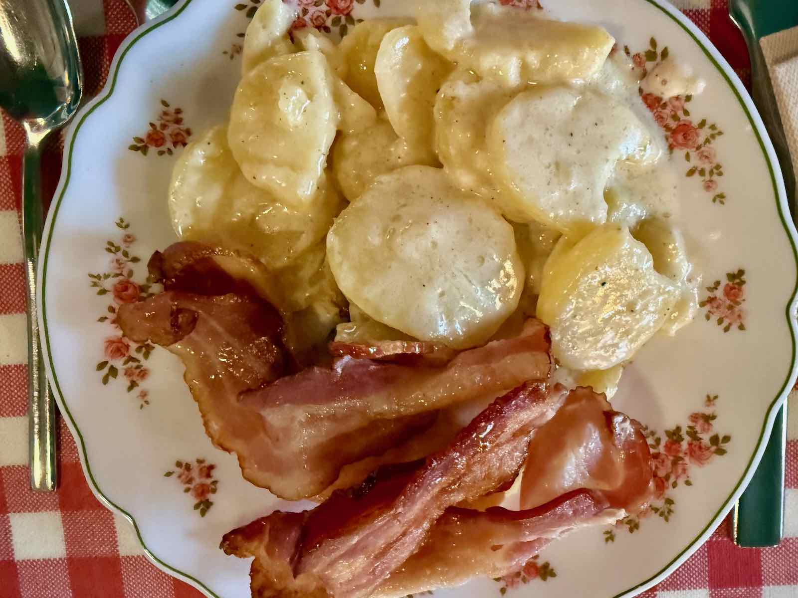La-Cantine-des-Arcades-à-Tourcoing-assiette