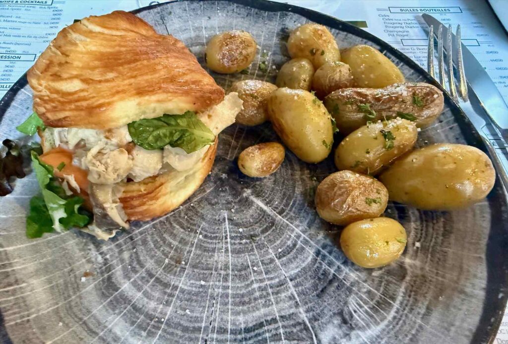 Rouen-cafe-Hamlet-burger-normand