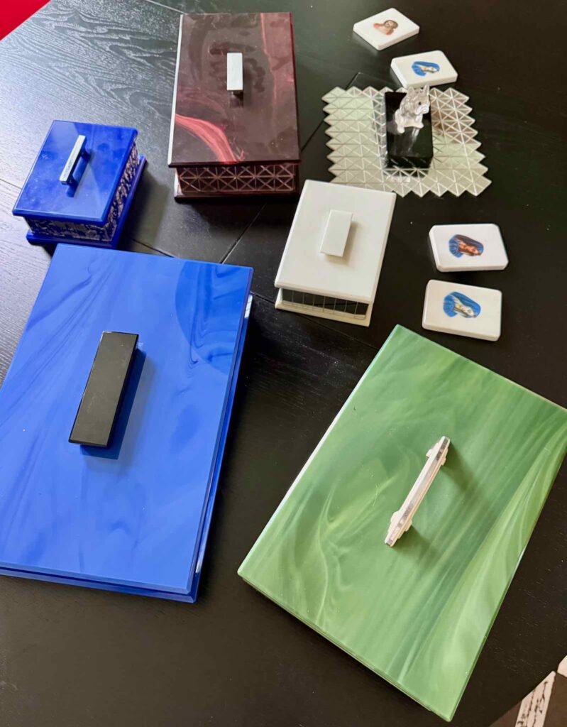 Braine-le-Comte-La-Chapelle-de-verre-boites-marbrite