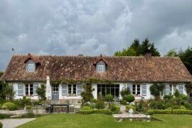 Doudeauville-Jardin-de-la-Maison-des-champs-vue-arriere