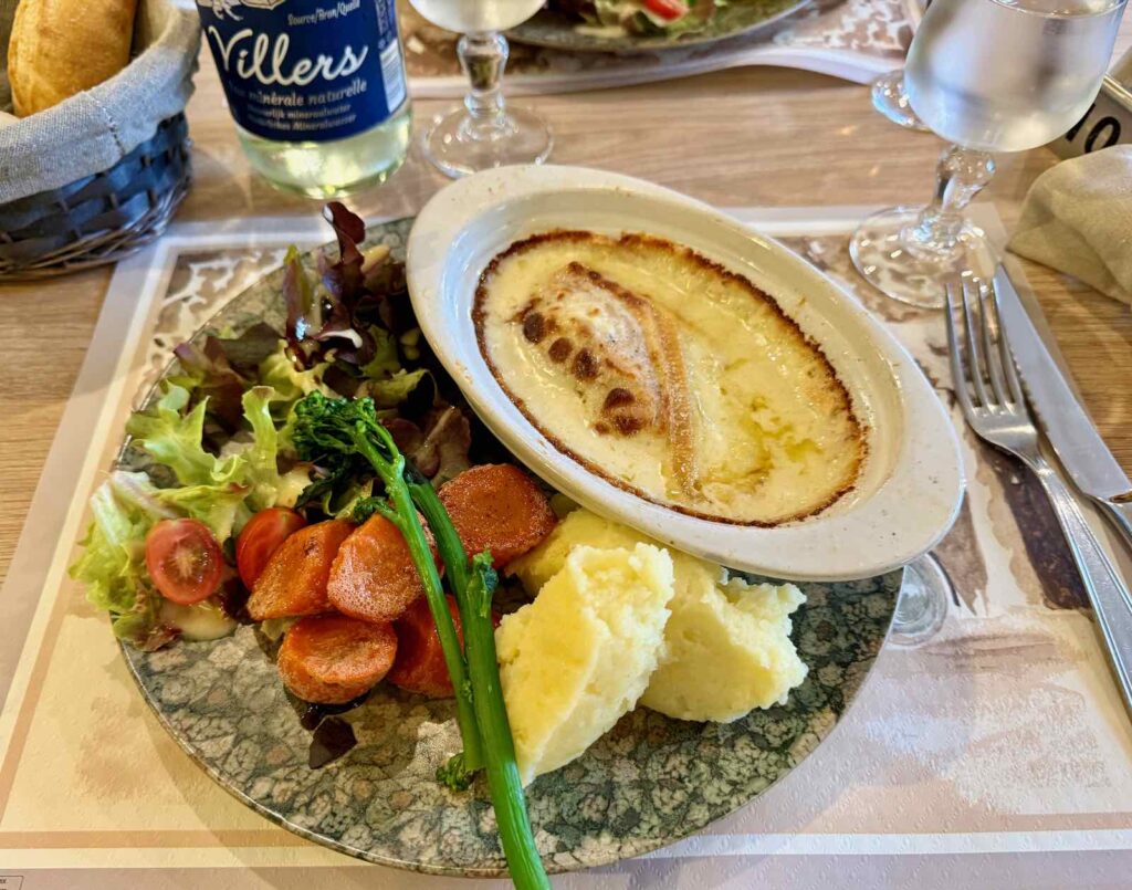 Manger-non-loin-de-la-Cote-d-Opale-Hesdin-Cafe-de-l-Agriculture-volaille-maroilles