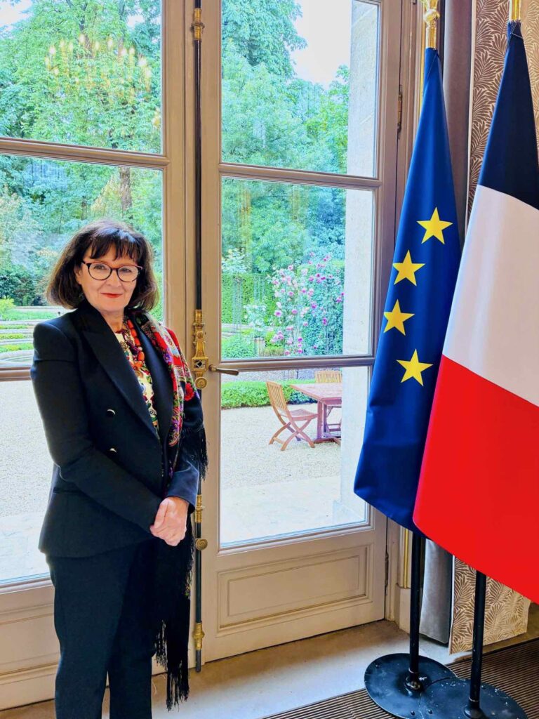 Olga Sansone, une vie entre France et Ukraine, une vision européenne.