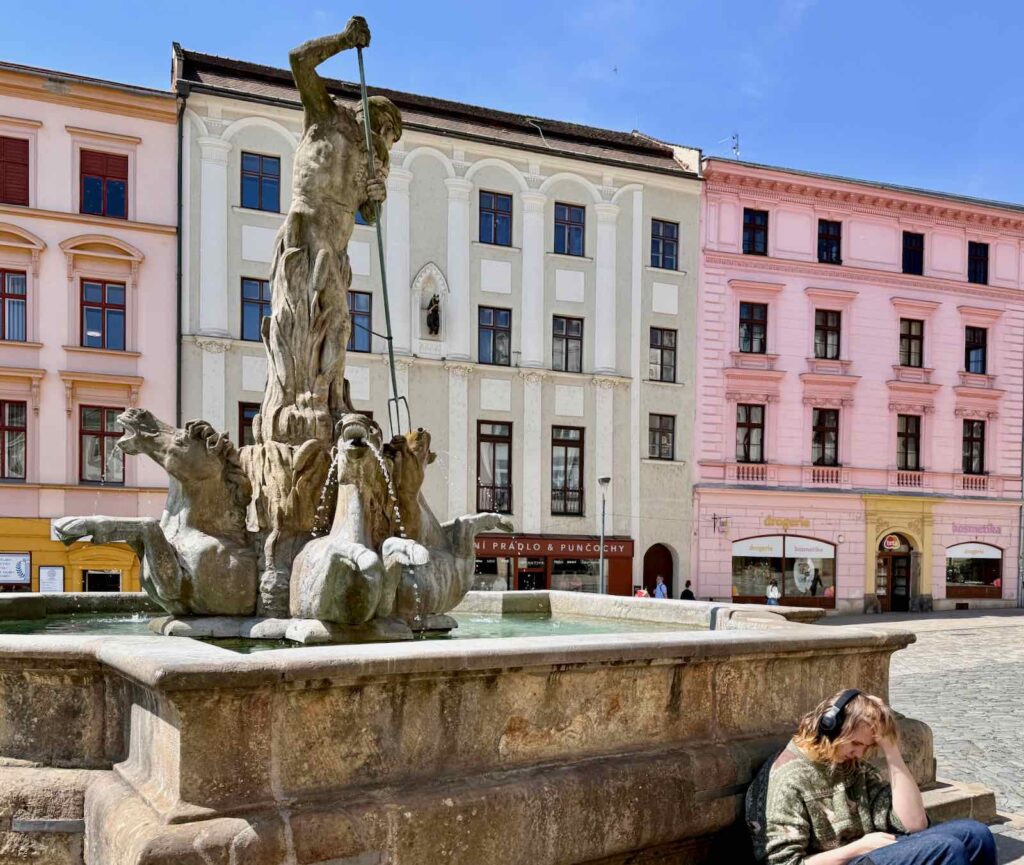 Olomouc-Dolni-Namesti-fontaine-Neptune