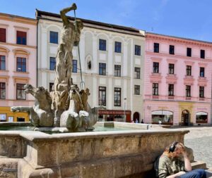 Olomouc-Dolni-Namesti-fontaine-Neptune