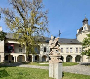 Olomouc-musee-archidiocesain-cour-d-honneur