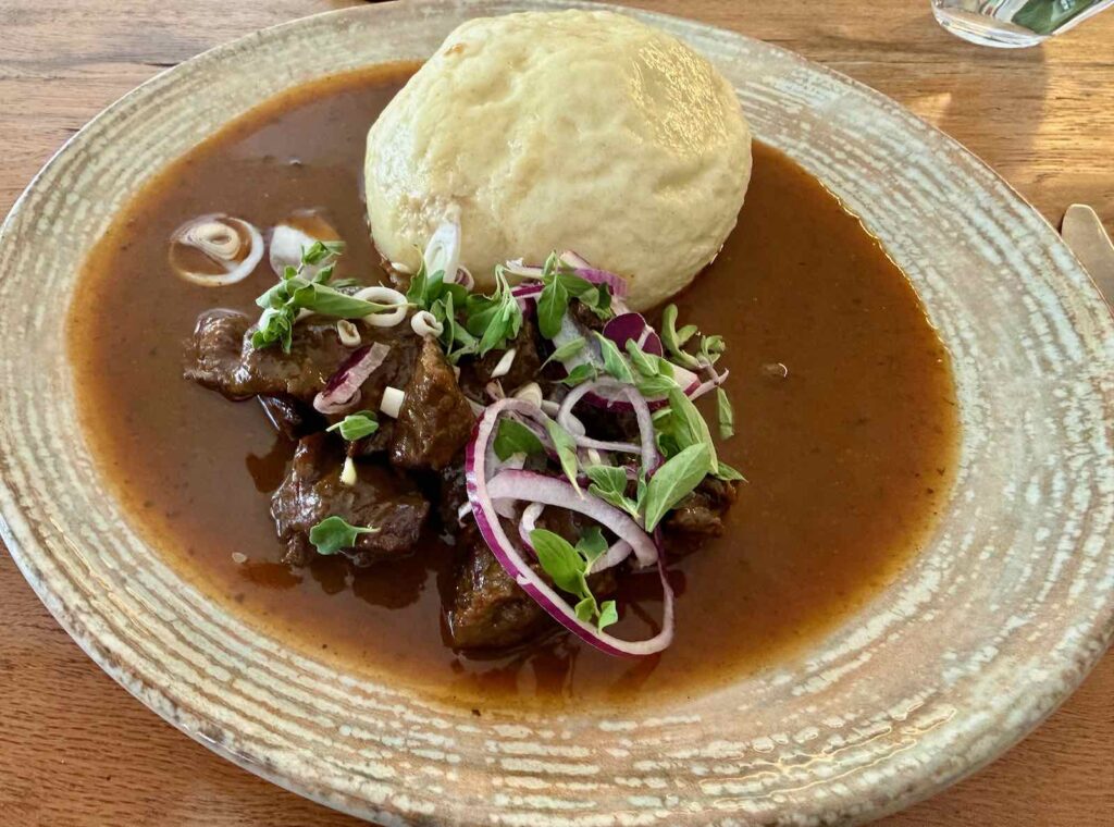 Olomouc-restaurant-Eatery-&-Bakery-goulash