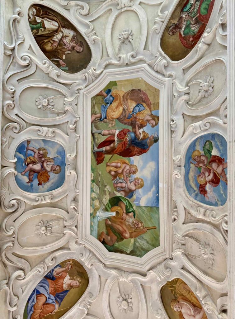 Tchequie-Kromeriz-Jardin-de-fleurs-plafond-pavillon