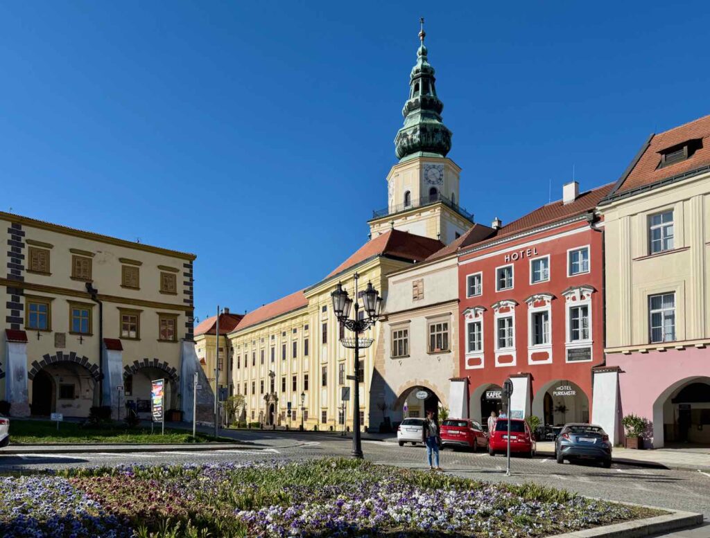 Tchequie-Kromeriz-place-principale