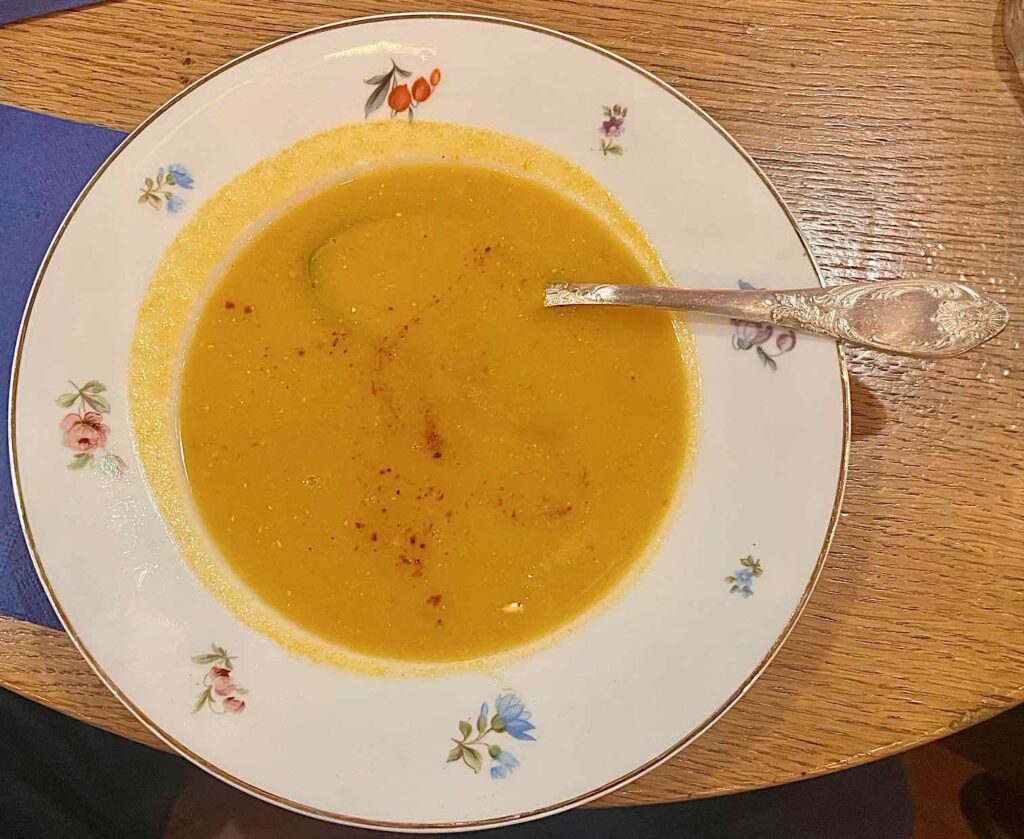 Un zeste de paprika dans la soupe.