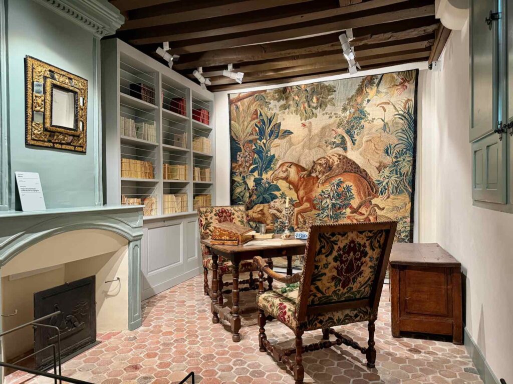 Chateau-Thierry-musee-Jean-de-La-Fontaine-cabinet-de-travail