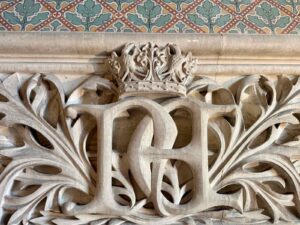Chateau-de-Pierrefonds-N-et-E-entrelaces