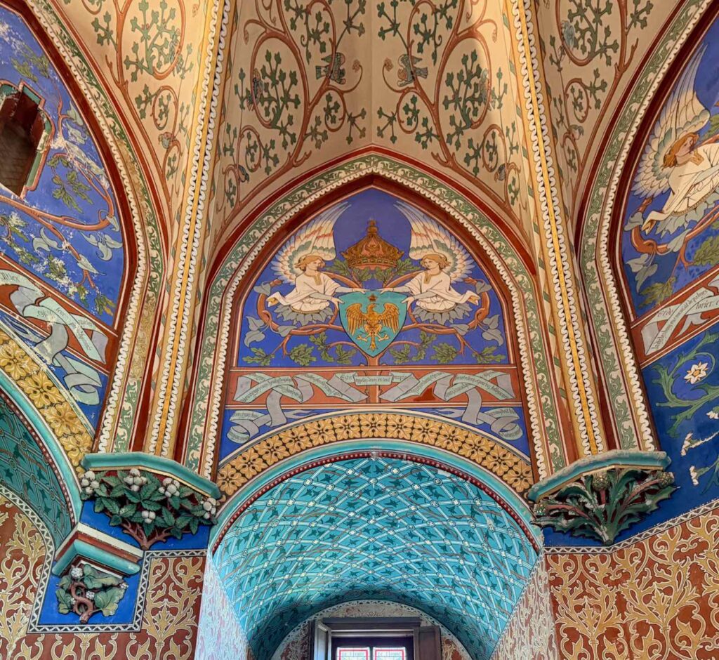 Chateau-de-Pierrefonds-chambre-de-l-Imperatrice-Eugenie