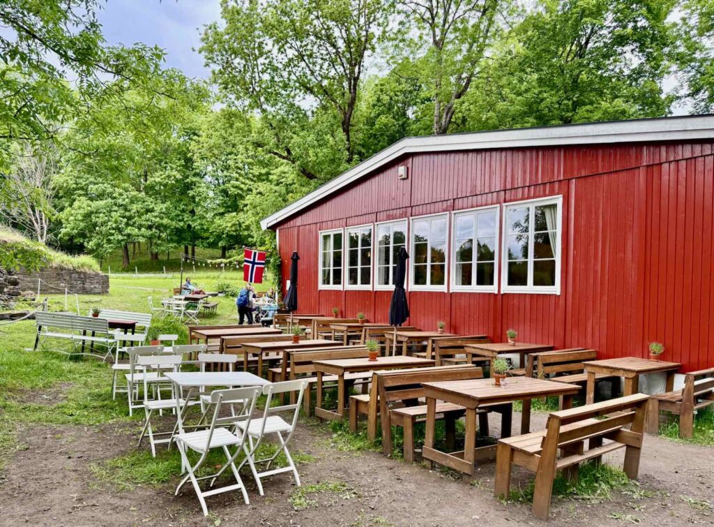 Une pause café sur l'île d'Hovedøya, la plus proche d'Oslo ?