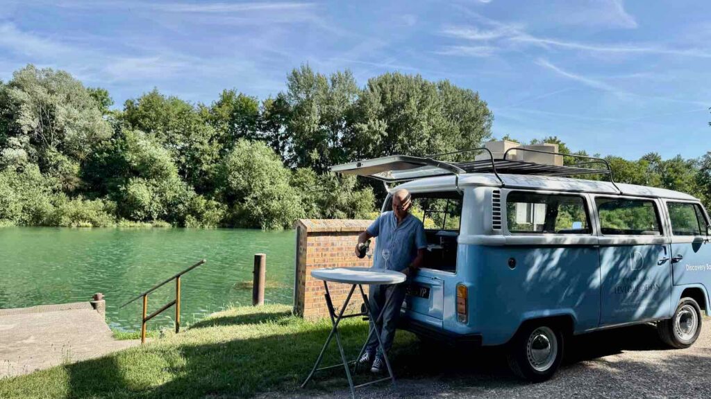 Maison-de-champagne-Leveque-Dehan-degustation-au-bord-de-l-eau