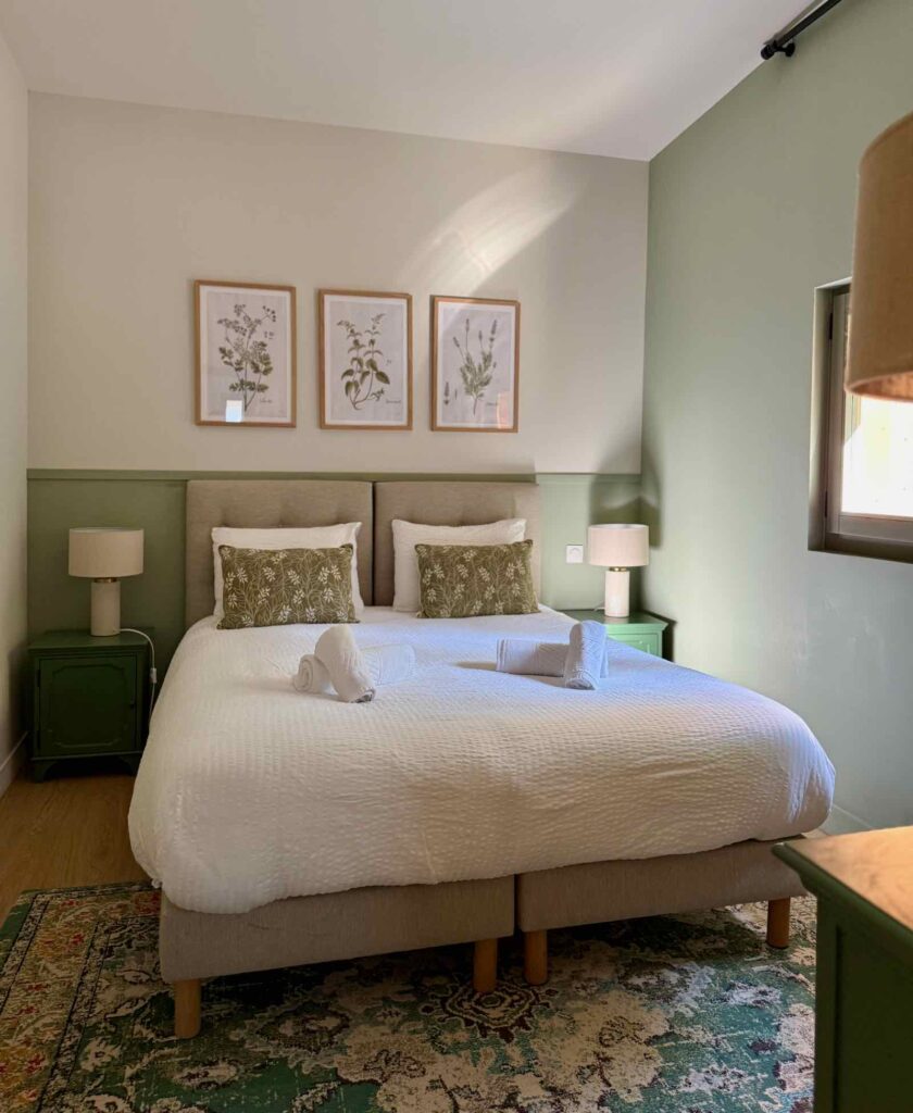 Oise-Le-Moulin-de-L-Ortille-gite-annexe-chambre-deux