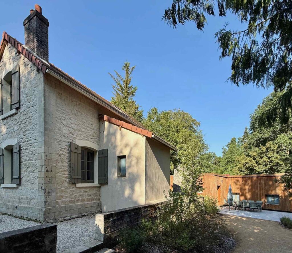 Oise-Le-Moulin-de-L-Ortille-gite-deux-batiments