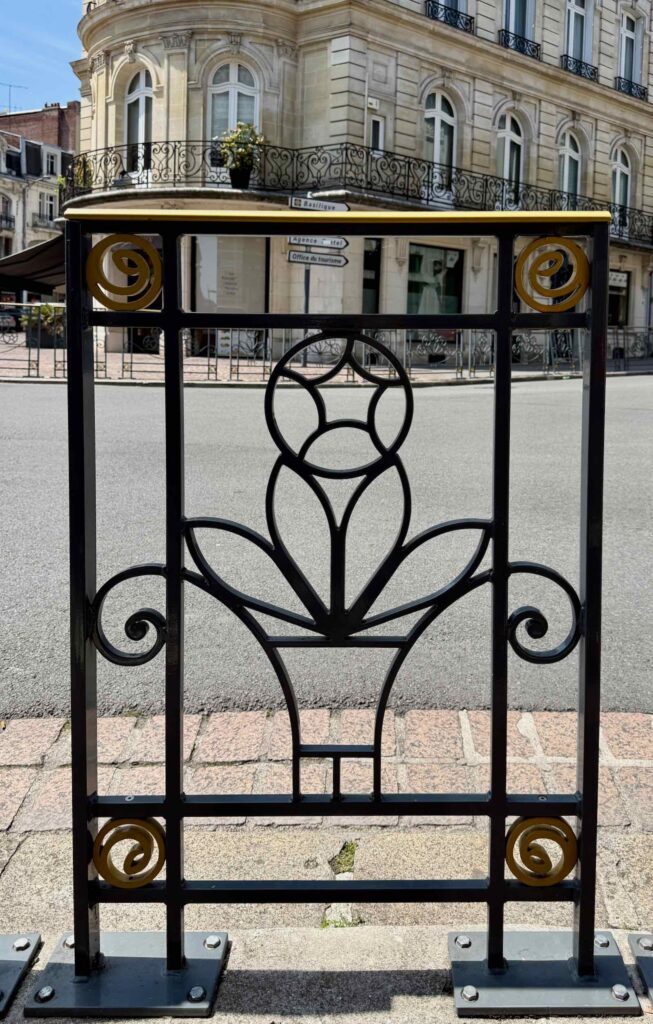 Saint-Quentin-Art-deco-rambarde-rue-deux
