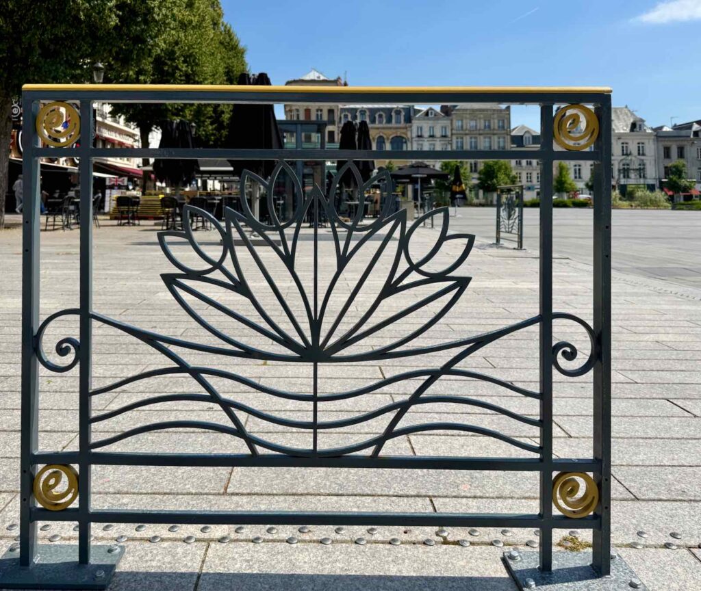 Saint-Quentin-Art-deco-rambarde-rue-trois