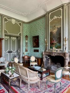 Wallonie-chateau-d-Attre-salon-vert
