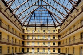 Familistere-de-Guise-pavillon-central-interieur-deux