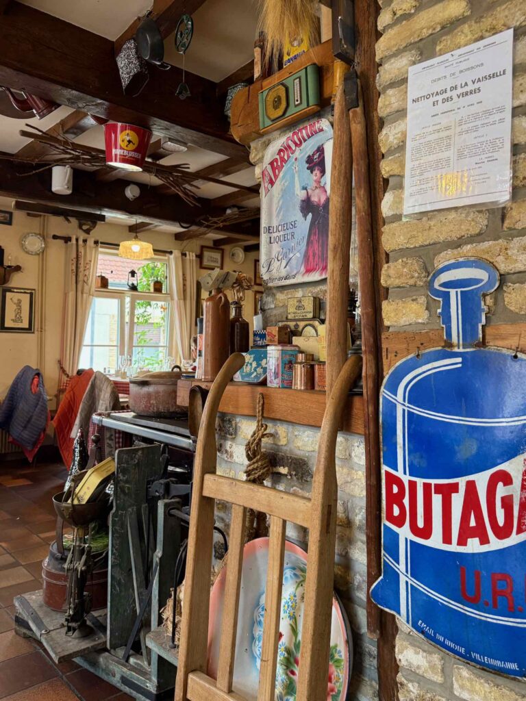 La-Taverne-du-Westhoek-Quaedypre-deco-decalee
