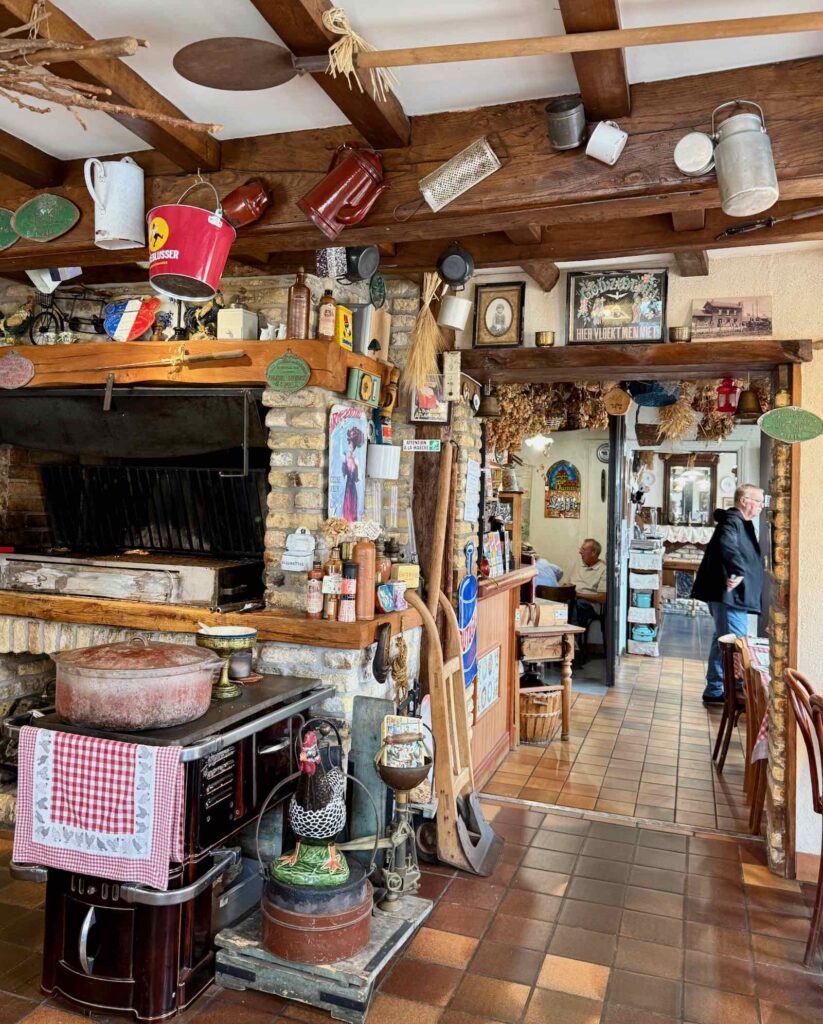 La-Taverne-du-Westhoek-Quaedypre-pres-de-l-atre