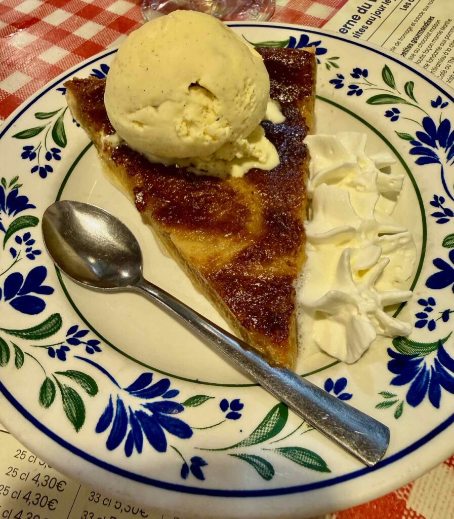 La-Taverne-du-Westhoek-Quaedypre-tarte-aux-pommes-chaude