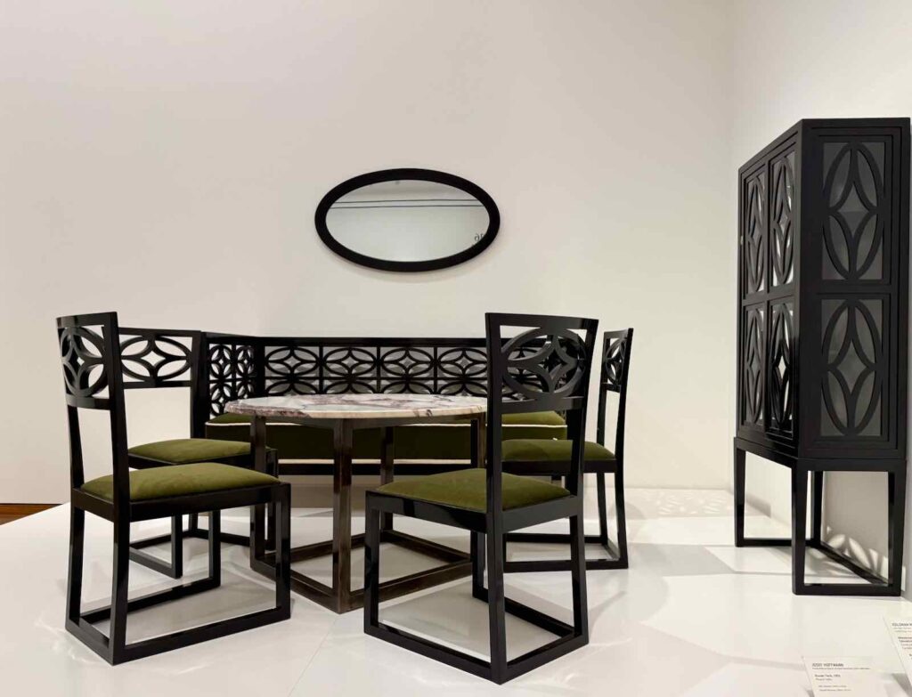 Table ronde, Josef Hoffmann, 1902